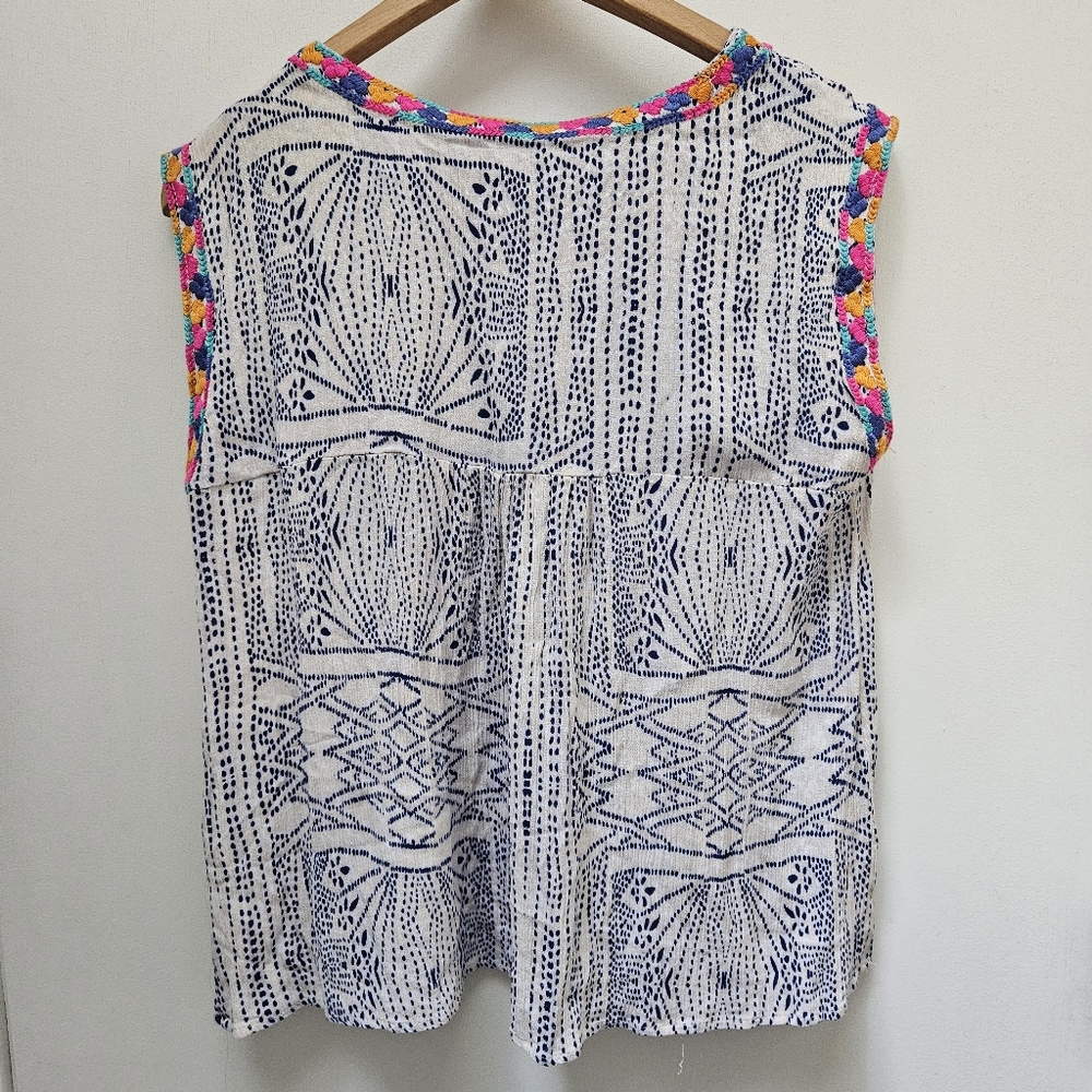 Anthropology THML Tank Top Blue & White Embroidered Size L - Picture 2 of 6